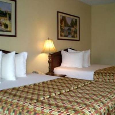 фото отеля Travelodge Commerce