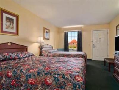 фото отеля Travelodge Commerce
