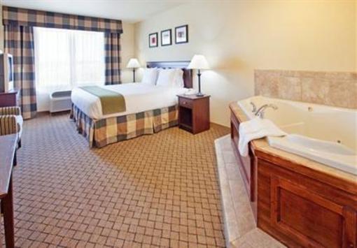 фото отеля Holiday Inn Express Hotel & Suites El Dorado