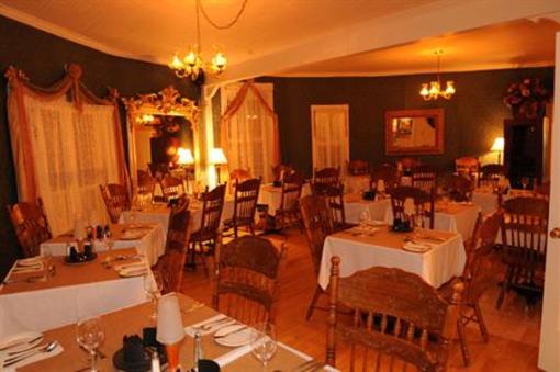фото отеля Auberge De La Tour Du Lac