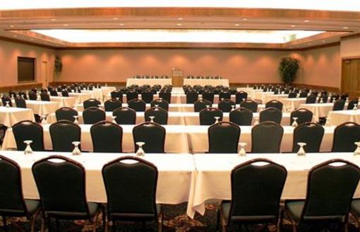 фото отеля BEST WESTERN Valley Plaza Inn