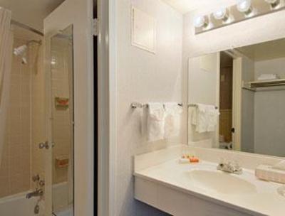 фото отеля Neptune Park Inn