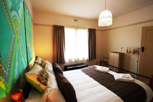 фото отеля Moonah Amy Cottage Apartments Hobart