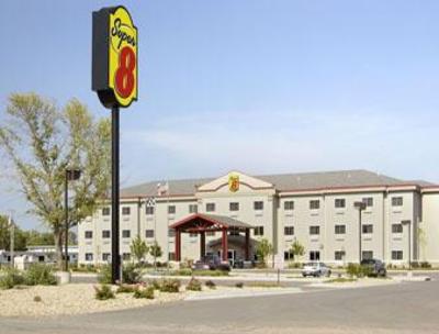 фото отеля Super 8 Motel Forbes Landing