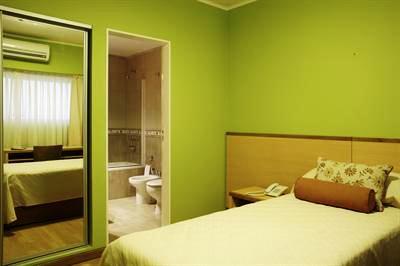 фото отеля Hotel Presidente Peron Buenos Aires