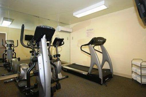 фото отеля Quality Inn Newark
