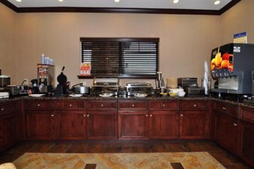 фото отеля BEST WESTERN Plus Royal Mountain Inn & Suites