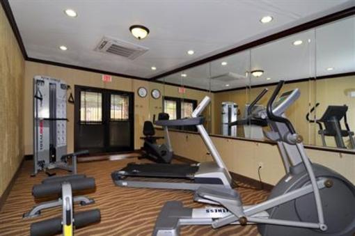 фото отеля BEST WESTERN Plus Royal Mountain Inn & Suites
