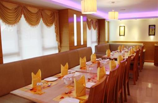 фото отеля Mahalaya Residency