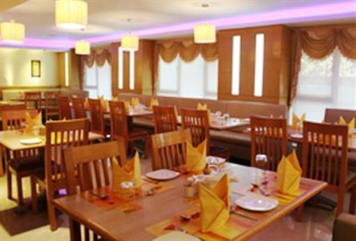 фото отеля Mahalaya Residency