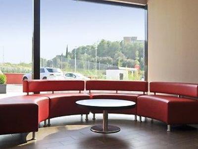 фото отеля Hotel Ibis Girona