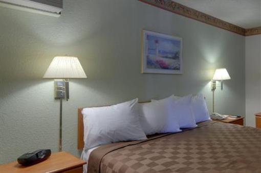 фото отеля Vagabond Inn Sunnyvale
