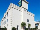 фото отеля Quality Inn Huntersville