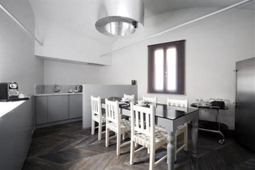 фото отеля Floroom 2