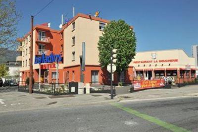 фото отеля Balladins Confort Hotel Grenoble Liberation