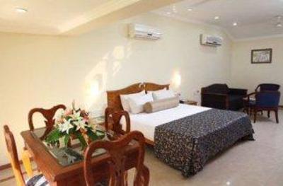 фото отеля Longuinhos Beach Resort