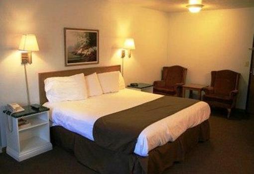 фото отеля New Victorian Inn Norfolk (Nebraska)