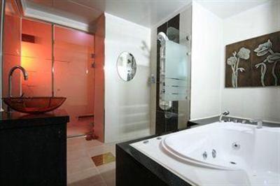 фото отеля Hotel Praha Bucheon