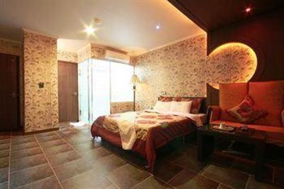 фото отеля Hotel Praha Bucheon