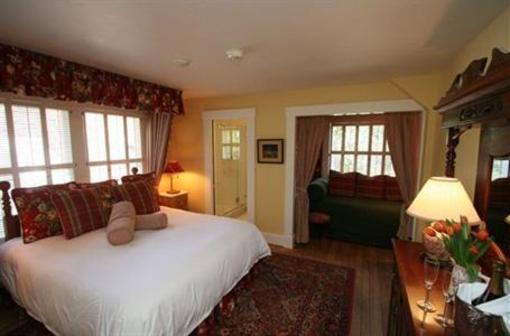 фото отеля Seaview Inn - Carmel