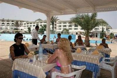 фото отеля El Mouradi Palm Marina Hotel