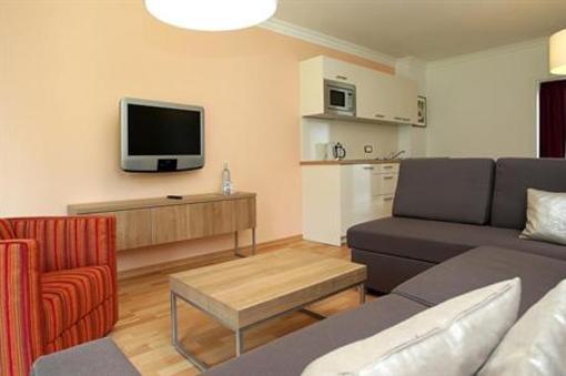 фото отеля Hotel Schloss Ranzow