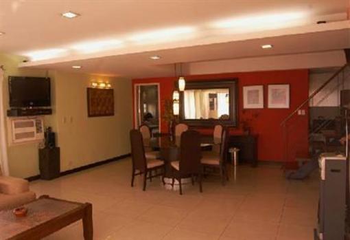 фото отеля Ralph Anthony Suites Manila