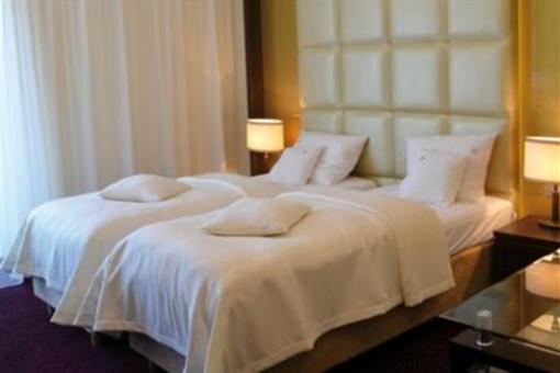 фото отеля Falko Hotel Rumia