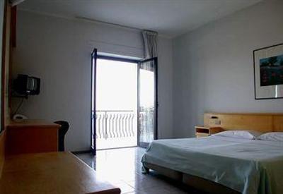 фото отеля Hotel Club Helios Noto