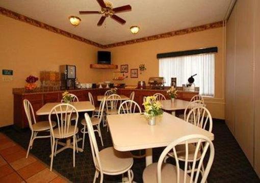 фото отеля Comfort Suites Council Bluffs