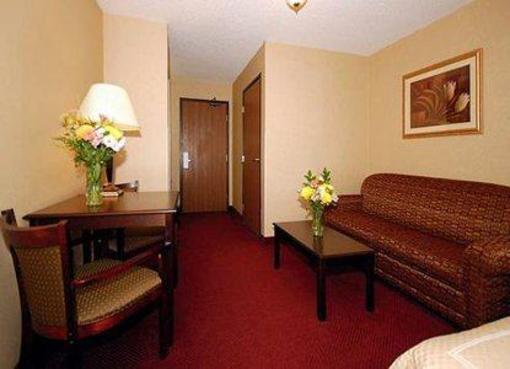 фото отеля Comfort Suites Council Bluffs