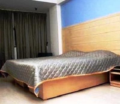 фото отеля Hotel Raviraj Pune