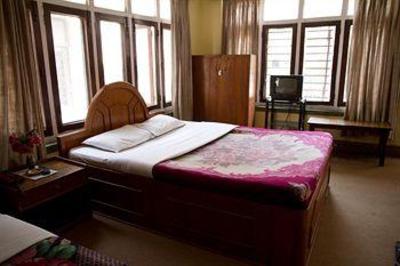 фото отеля Red Planet Guest House