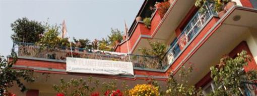 фото отеля Red Planet Guest House