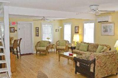фото отеля Andrews Inn & Garden Cottages Key West