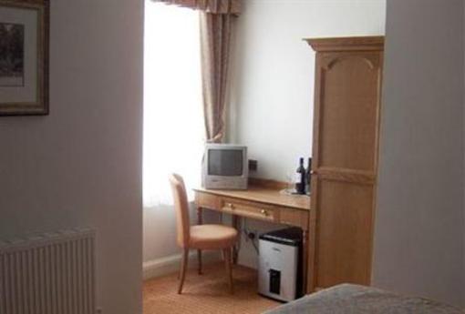 фото отеля The Silver Cup Bed and Breakfast Harpenden