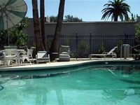 Raz Inn Phoenix
