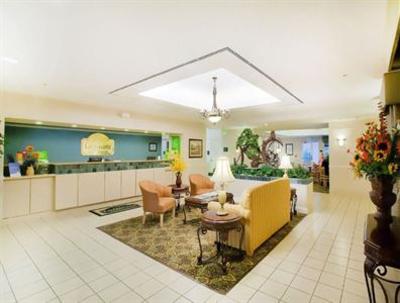 фото отеля La Quinta Inn & Suites Bakersfield