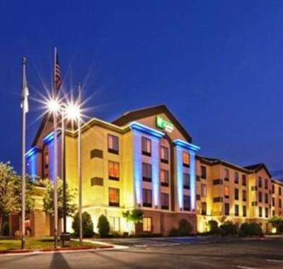 фото отеля Holiday Inn Express Hotel & Suites McAlester