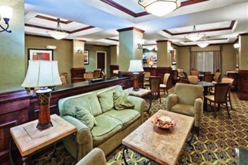 фото отеля Holiday Inn Express Hotel & Suites McAlester