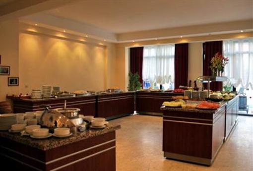 фото отеля Club Palm Hotel Apartment