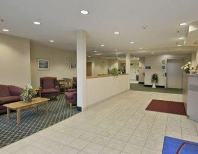 фото отеля Howard Johnson Inn and Suites Elk Grove Village O'Hare