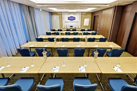 фото отеля Hampton by Hilton Berlin City West