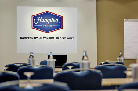 фото отеля Hampton by Hilton Berlin City West