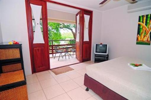 фото отеля Lagoon Beach Resort Apartments Vanuatu Port Vila