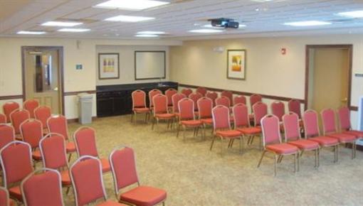 фото отеля Country Inn & Suites Petersburg