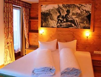 фото отеля Hotel Viktoria & Landhaus Joggl