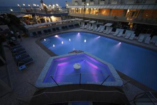фото отеля Hotel Splendid Cattolica