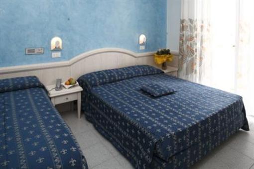 фото отеля Hotel Splendid Cattolica