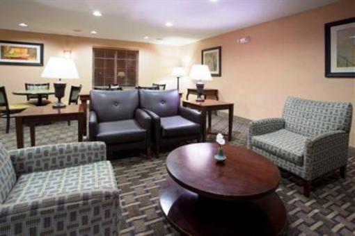 фото отеля Candlewood Suites Loveland